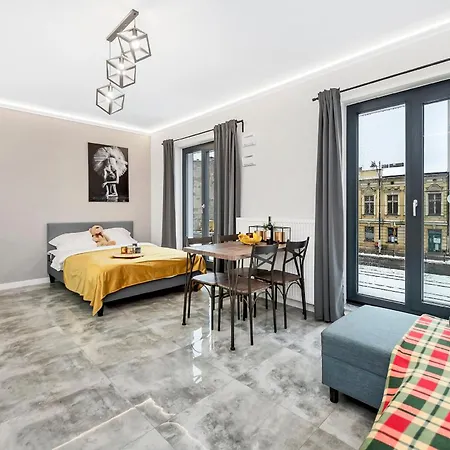 Lumina Comfy Apart Near The Railway Station Lodz  Exterior photo